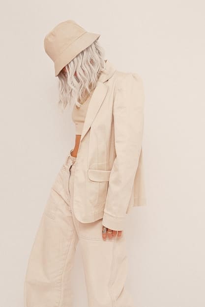 Secretos para un Look Monocromático de Moda Femenina Impecable
